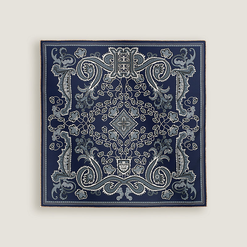 【大胆なデザイン★】HERMES★ブルゾン≪Eperon d'Or Bandana≫ Eperon d'Or Bandana Twilly | Hermès Mainland China